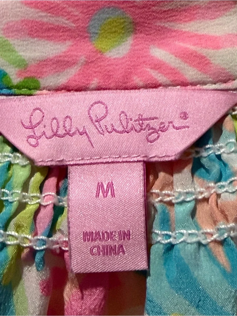 Lilly Pulitzer Womens Silk Elsa Top Size Medium Long Sleeve V Neck Vacation - Picture 4 of 7